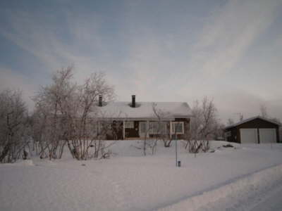Villa Kilpisj�rvi j�rven suunnalta